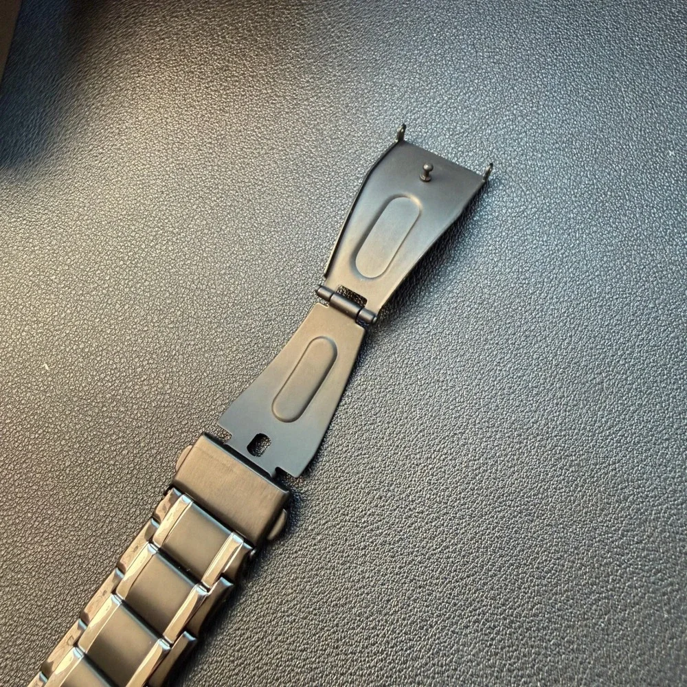 MSRP $95 Armitron Mens 20/4935TB Black/Silver Tone Bracelet Watch BROKEN BAND